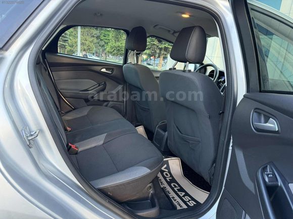 OTOMATİK VİTES FOCUS 152 BİN KM DEĞİŞENSİZ