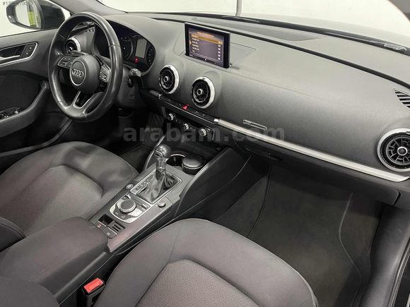 2019 A3 SPORTBACK 30 TFSI DYNAMIC S-TRONİC CAM TAVAN 112.000 KM