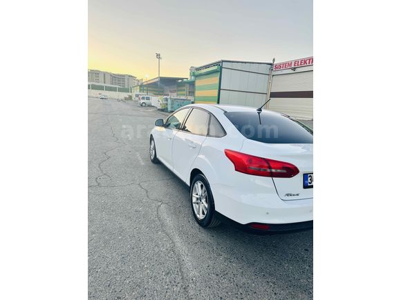 Sahibinden Ford Focus 1.6 TDCi Trend X 2017 Model 