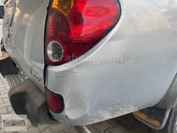 2011 L200 4X2 MANUEL VİTES KAZASIZ 658.000 KM