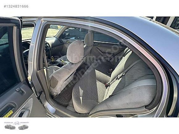 YILDIZLAR OTOMOTİVDEN 2003 MODEL HONDA CIVIC