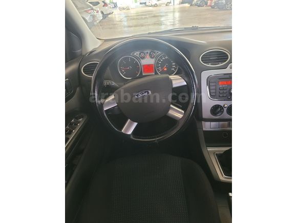 Sahibinden Ford Focus 1.6 TDCi Trend 2011 Model