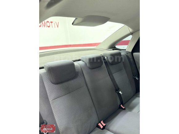 SAMET DEMİR OTOMOTİVDEN 2006 MDL HATASIZ FORD TREND