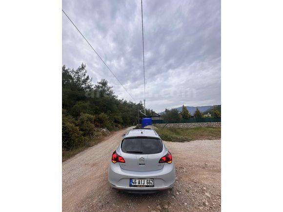 Sahibinden Opel Astra 1.6 CDTI Sport 2014 Model 