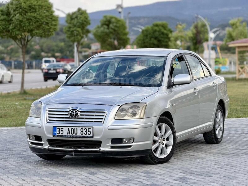 Galeriden Toyota Avensis 1.6 Comfort 2005 Model Çorum 315.000 km Gri