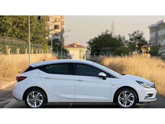 ASEL AUTO’DAN Opel Astra 1.4 T Dynamic 2018 Model