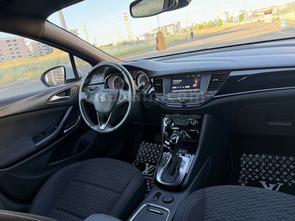 ASEL AUTO’DAN Opel Astra 1.4 T Dynamic 2018 Model