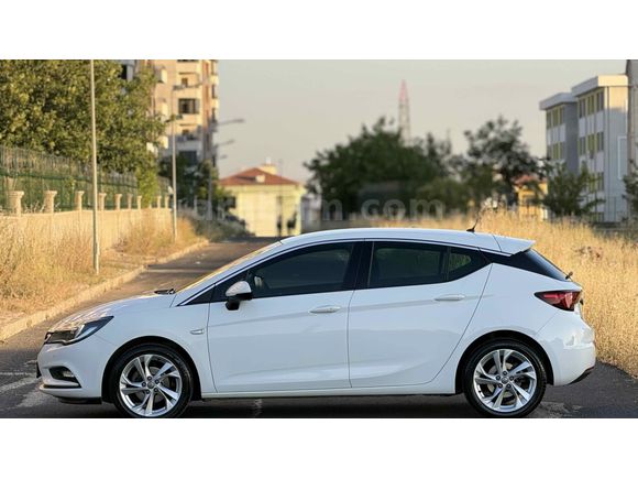 ASEL AUTO’DAN Opel Astra 1.4 T Dynamic 2018 Model