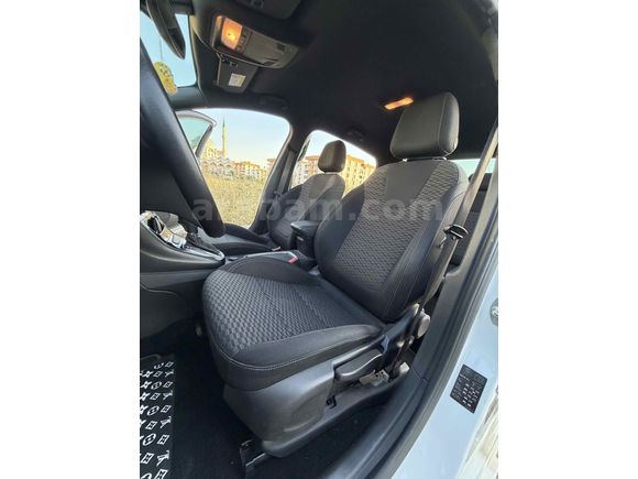 ASEL AUTO’DAN Opel Astra 1.4 T Dynamic 2018 Model