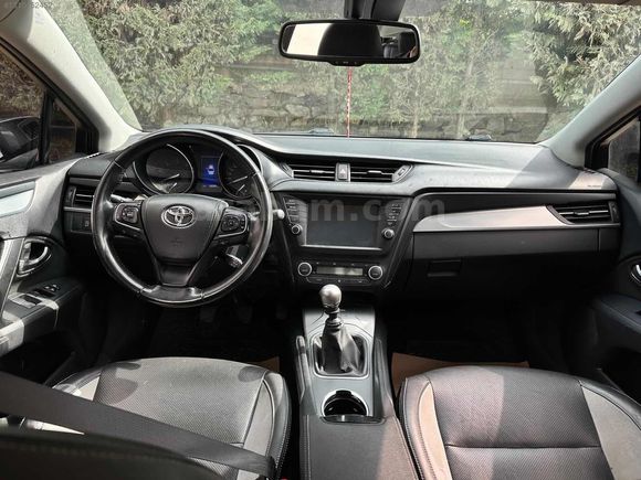 Subaşı motors 132 binde Avensiz