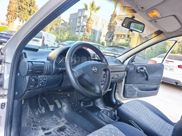 Sahibinden Opel Corsa 1.4 GLS 2000 Model