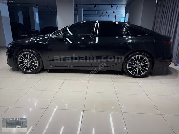 BAYİ 2025 AUDİ A6 E-TRON İÇ DİŞ S-LİNE PAKET HEADUP DISPLAY FUL