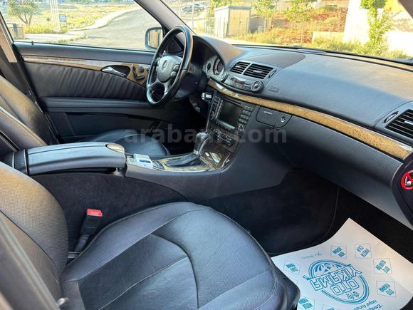 E350 4MATİC MAKYAJLI KASA SAF BENZİN HARMAN KORDON AİRMATİC