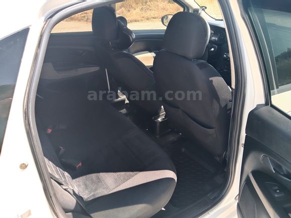 Sahibinden Fiat Linea 1.3 Multijet Active Plus 2012 Model 