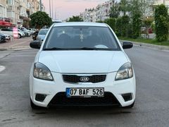 2011 KİA RİO 1.5 CRDİ 110 HP BAKIMLI MASRAFSIZ