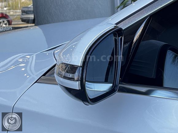 ÖZERK MOTORS/E 180 9G TRONİK EXCLUSİVE/COMMAND EKRAN/ISITMA