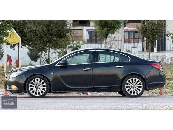 SAFA AUTO'DAN 2010 OPEL İNSİGNİA 1.6T