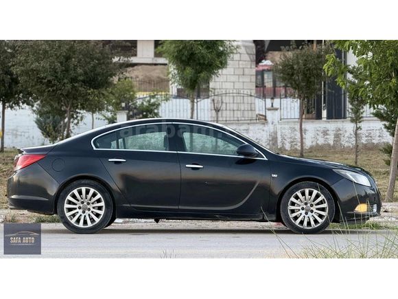 SAFA AUTO'DAN 2010 OPEL İNSİGNİA 1.6T