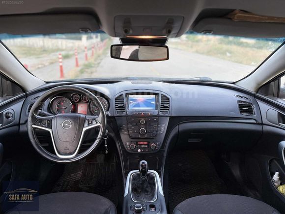 SAFA AUTO'DAN 2010 OPEL İNSİGNİA 1.6T