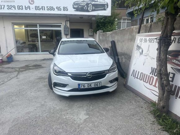 2016 model sunroof'lu otomatik araç