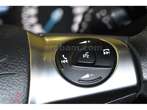 ATA HYUNDAI PLAZADAN 2015 FORD KUGA 1.5 ECOBOOST SELECTIVE 4X4