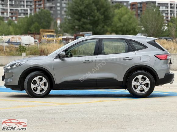 2023 MODEL FORD KUGA 96000 KM HATASIZ BOYASIZ