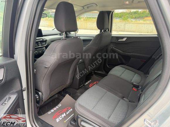 2023 MODEL FORD KUGA 96000 KM HATASIZ BOYASIZ