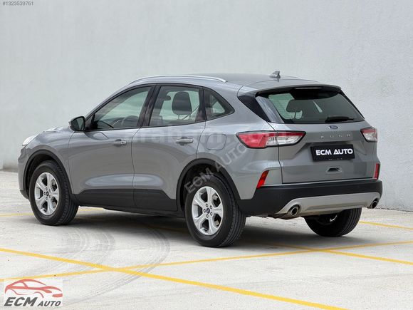 2023 MODEL FORD KUGA 96000 KM HATASIZ BOYASIZ