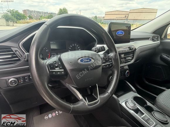 2023 MODEL FORD KUGA 96000 KM HATASIZ BOYASIZ
