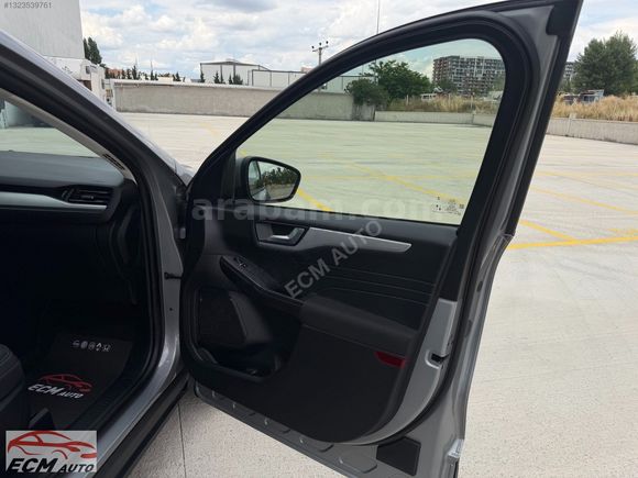 2023 MODEL FORD KUGA 96000 KM HATASIZ BOYASIZ