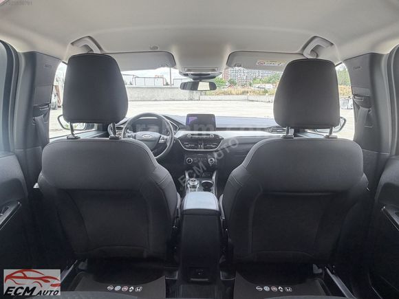 2023 MODEL FORD KUGA 96000 KM HATASIZ BOYASIZ