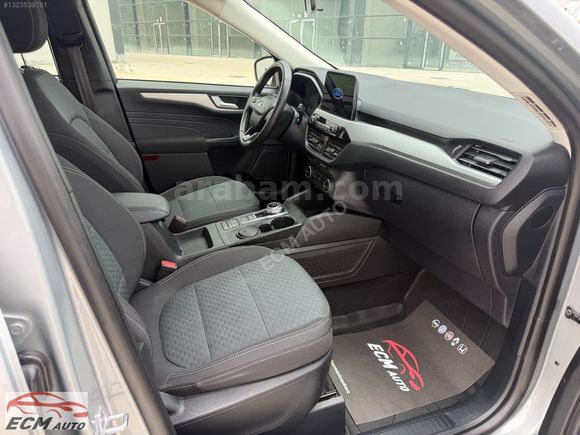 2023 MODEL FORD KUGA 96000 KM HATASIZ BOYASIZ