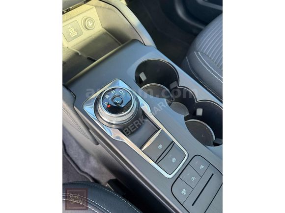 2023 KUGA TİTANİUM -85 BİN KM - HATASIZ BOYASIZ -SERVİS BAKIMLI-