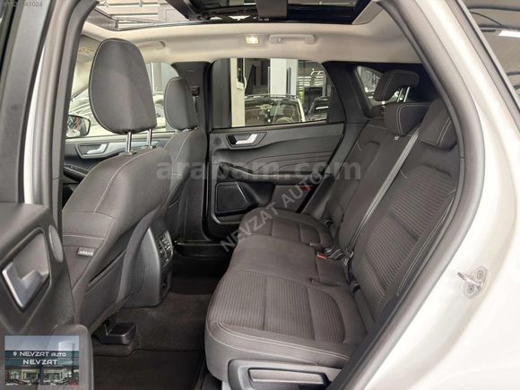 2023 FORD KUGA TİTANİUM 1.5 EcoBoost 182hp CAM TAVAN BOYASIZ