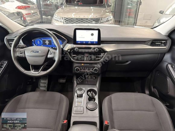2023 FORD KUGA TİTANİUM 1.5 EcoBoost 182hp CAM TAVAN BOYASIZ
