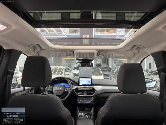 2023 FORD KUGA TİTANİUM 1.5 EcoBoost 182hp CAM TAVAN BOYASIZ