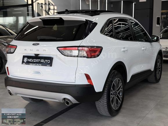 2023 FORD KUGA TİTANİUM 1.5 EcoBoost 182hp CAM TAVAN BOYASIZ