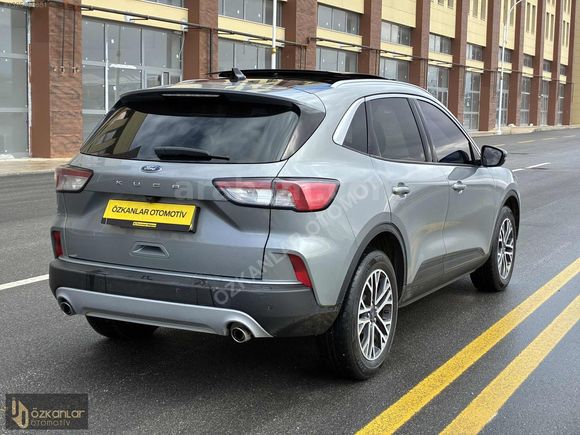 ÖZKANLAR'DAN 2023 MODEL FORD KUGA TİTANİUM HEAD-UP ORJİNAL