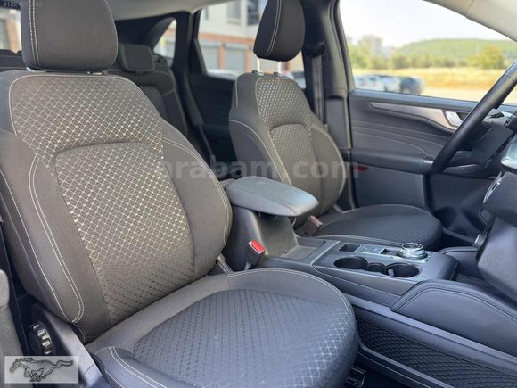 EGE AUTO//2024 FORD KUGA 1.5 ECOBOOST TİTANİUM