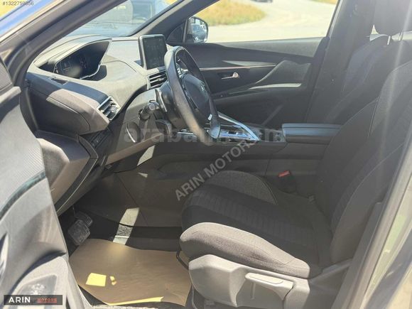 HATASIZ 3008 CAM TAVAN 35.000km (12 TAKSİT)
