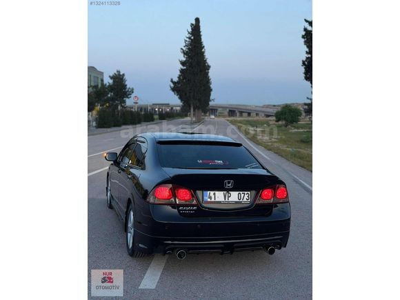 2011-1.6-İ-VTEC PREMİUM 205 BİNDE TERTEMİZ