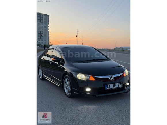 2011-1.6-İ-VTEC PREMİUM 205 BİNDE TERTEMİZ