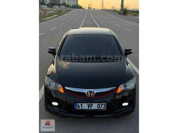 2011-1.6-İ-VTEC PREMİUM 205 BİNDE TERTEMİZ