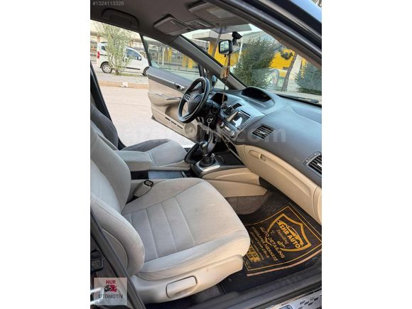 2011-1.6-İ-VTEC PREMİUM 205 BİNDE TERTEMİZ