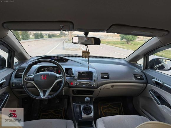 2011-1.6-İ-VTEC PREMİUM 205 BİNDE TERTEMİZ