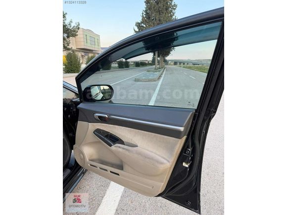 2011-1.6-İ-VTEC PREMİUM 205 BİNDE TERTEMİZ