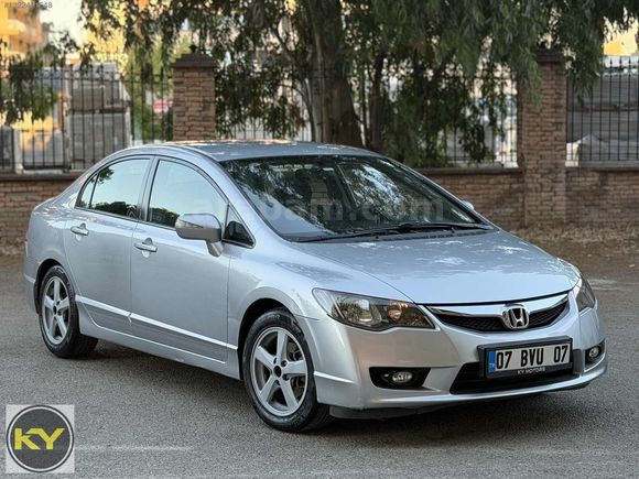 2010 -OTOMATİK-DEĞİŞENSİZ - MAKYAJLI-215.BIN KM-HONDA CIVIC FD6