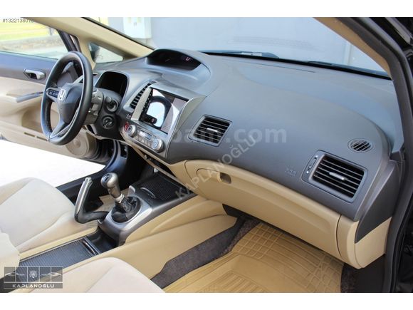 2009 MODEL HONDA CİVİC PREMİUM 1.6 i-VTEC *SADECE 160 BİN KM'DE*