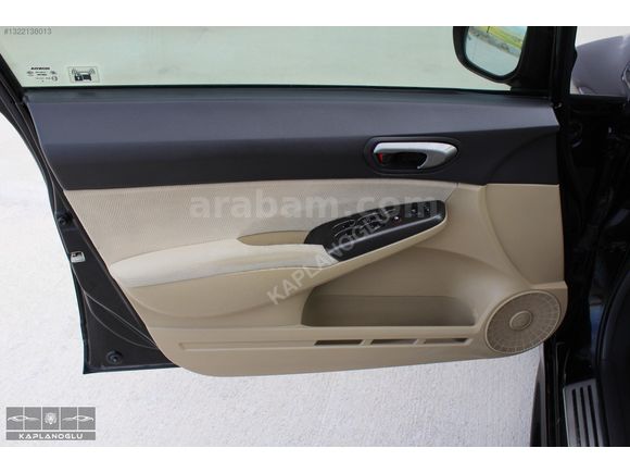2009 MODEL HONDA CİVİC PREMİUM 1.6 i-VTEC *SADECE 160 BİN KM'DE*