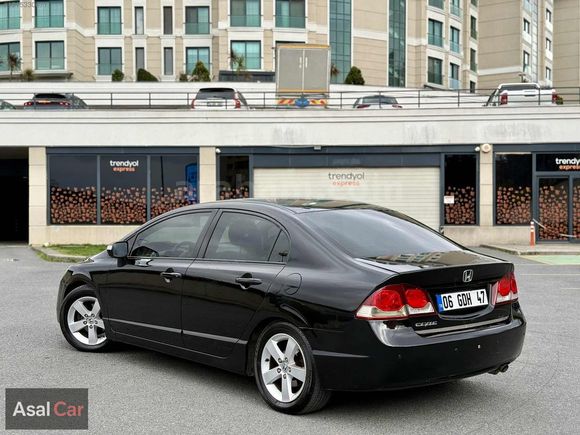 2009 MODEL BOYASIZ OTOMATİK 130 BİNDE CIVIC 1.6 PREMIUM
